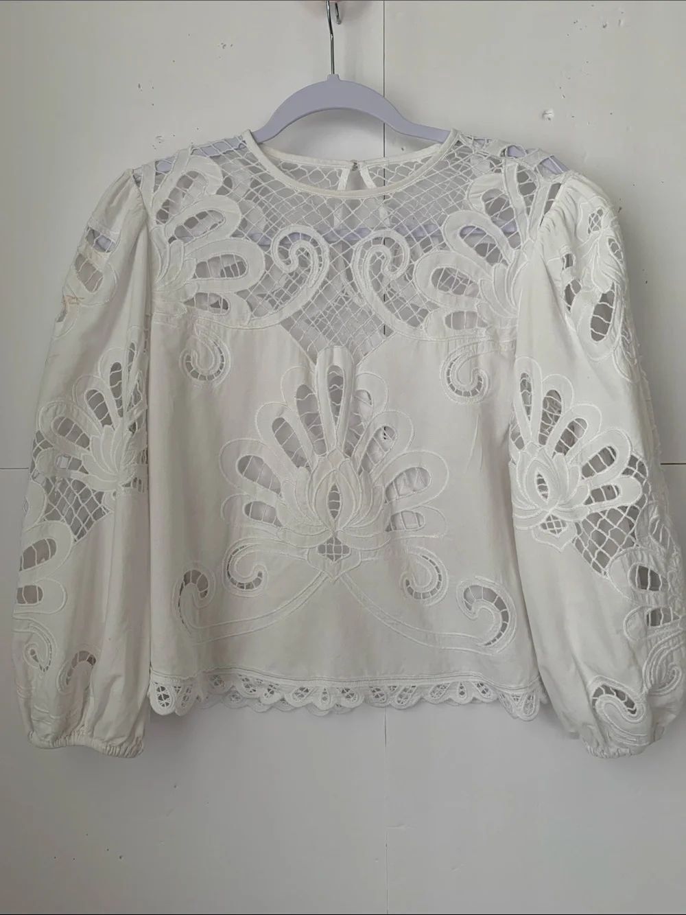 Express Women's White Cotton Lace Cutwork Blouse Puff Long Sleeve Top Size M